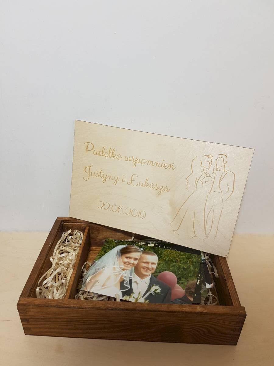 PUDEŁKO NA ZDJĘCIA I PENDRIVE Z GRAWEREM ŚLUB