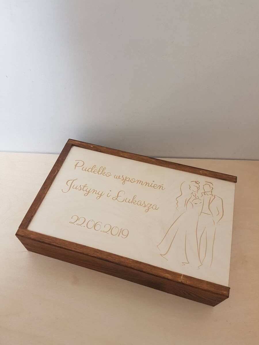 PUDEŁKO NA ZDJĘCIA I PENDRIVE Z GRAWEREM ŚLUB