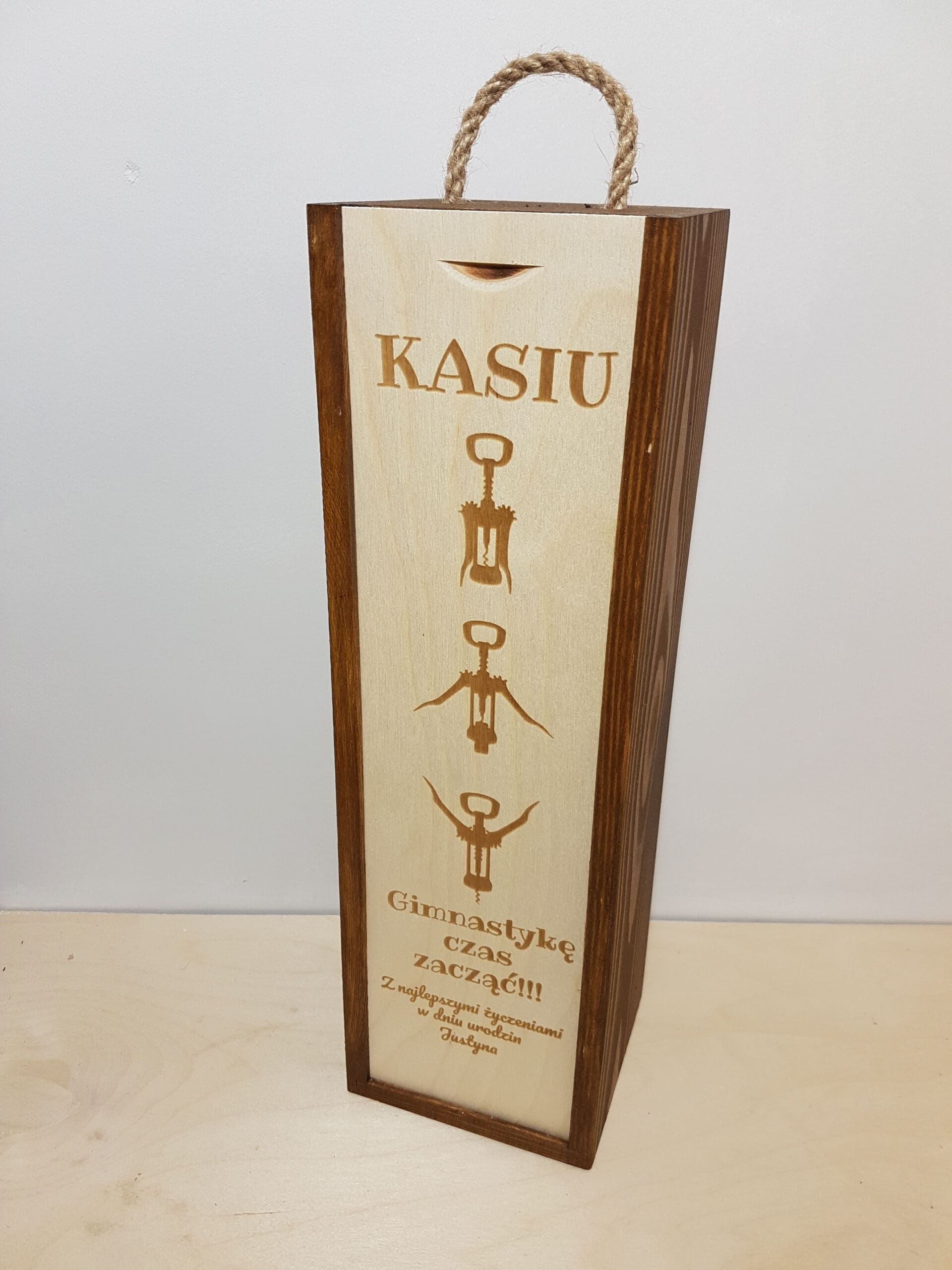 PERSONALIZOWANA SKRZYNKA NA ALKOHOL "Gimnastykę czas zacząć"