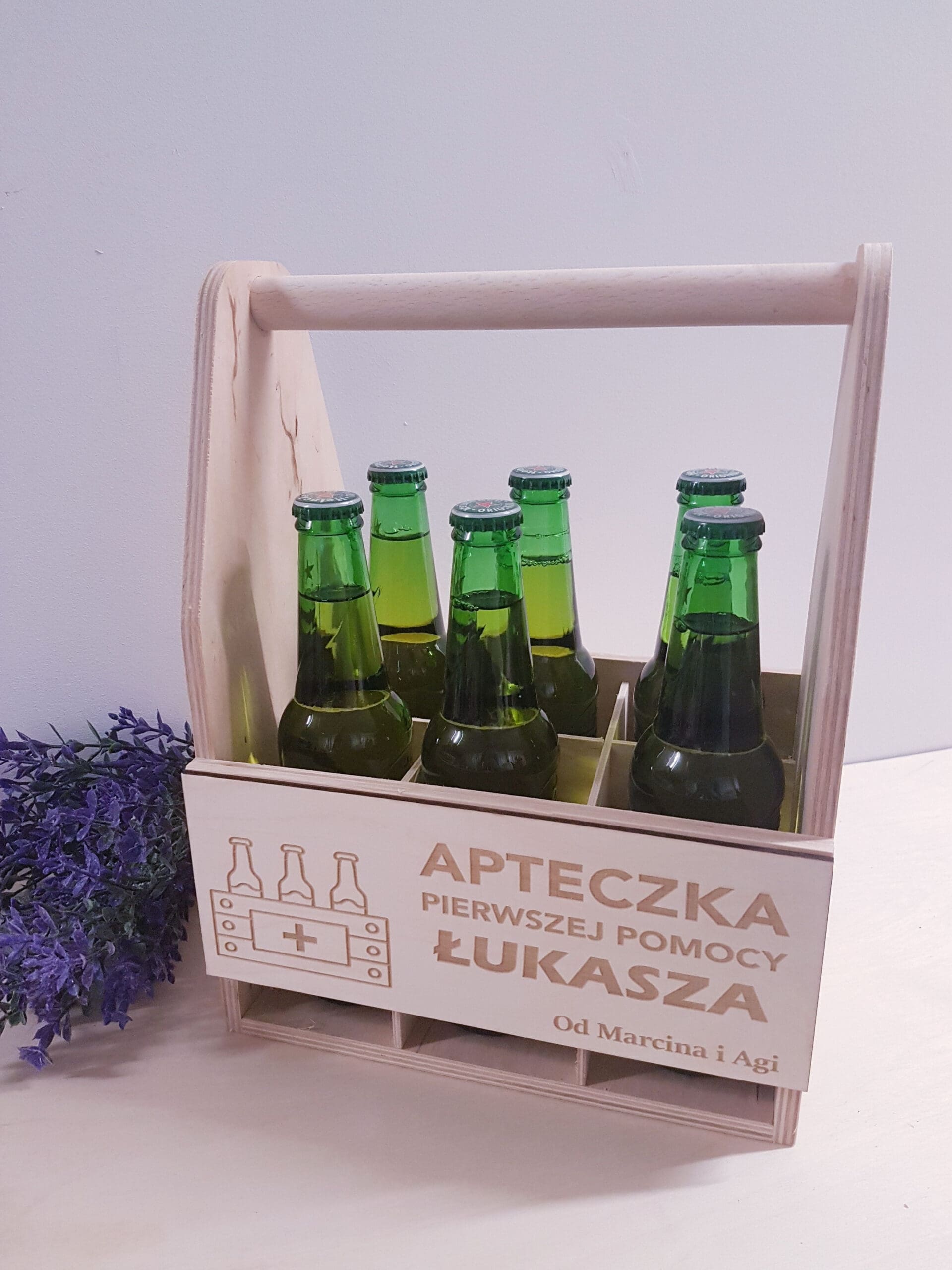 NOSIDEŁKO NA PIWO Z GRAWEREM "APTECZKA PIERWSZEJ POMOCY"