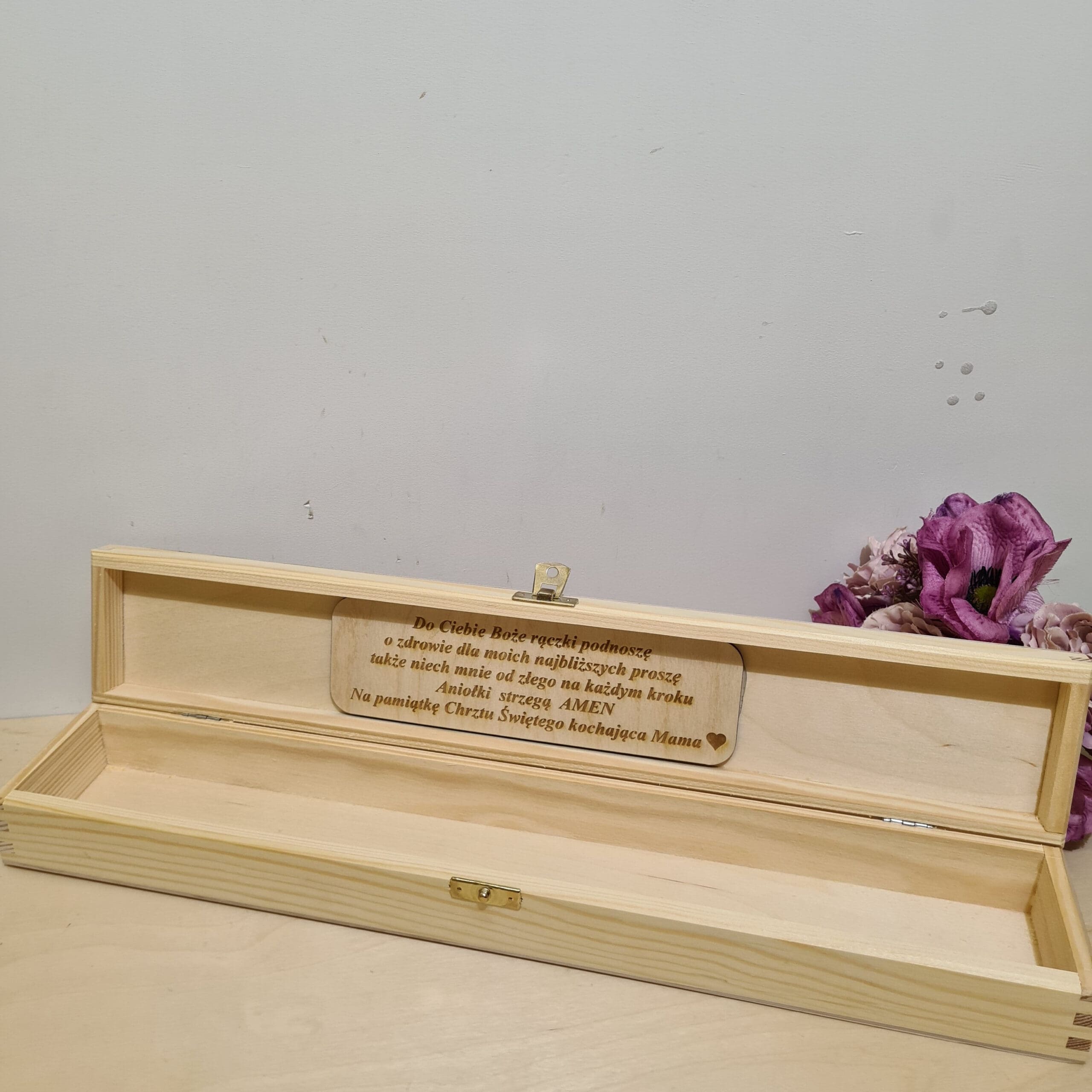 PUDEŁKO drewniane na świecę do Chrztu