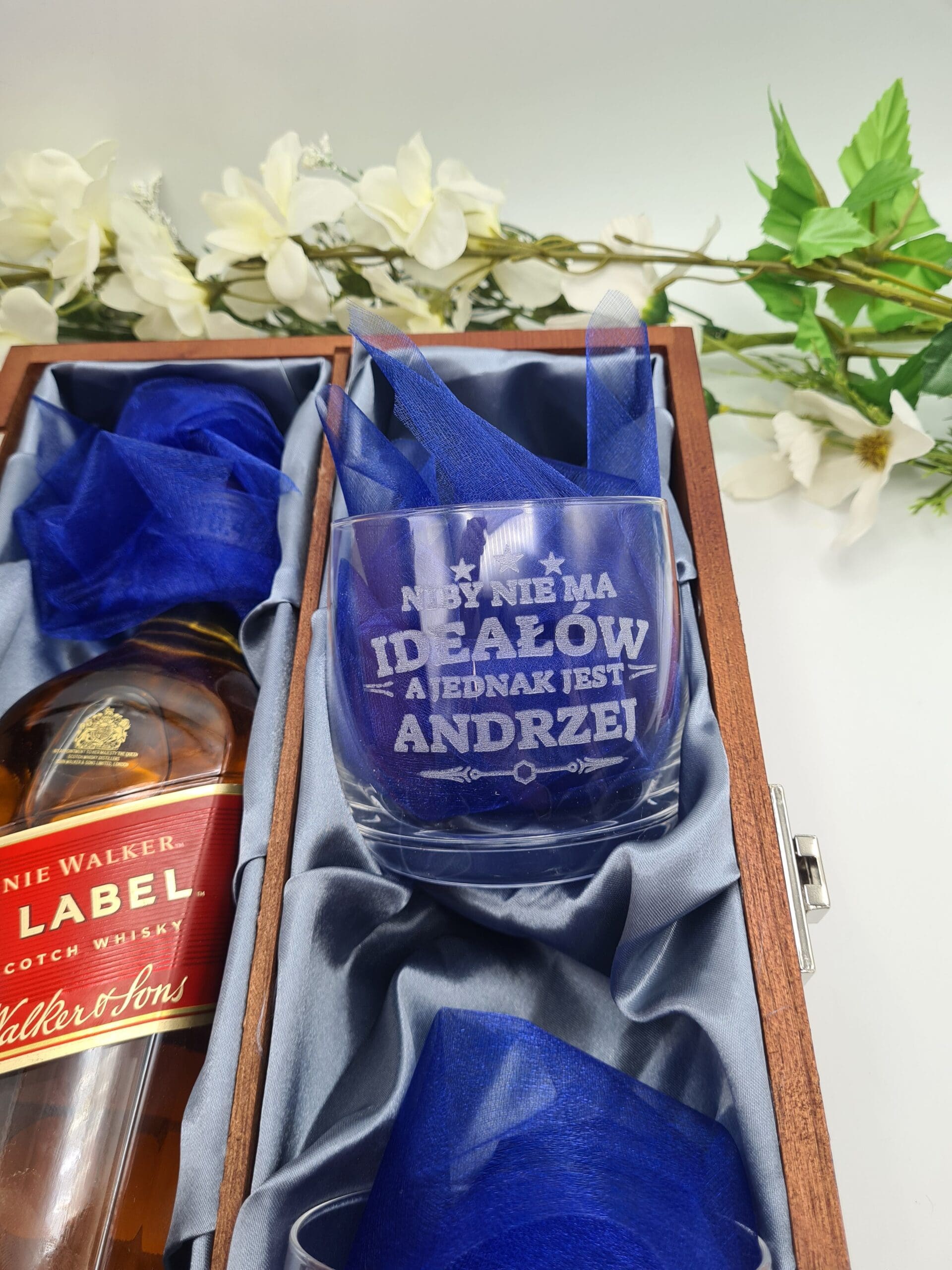 Zestaw Personalizowana Podwójna skrzynka na alkohol oraz dwie szklanki z grawerem "Urodzinowa Apteczka" - obrazek 6