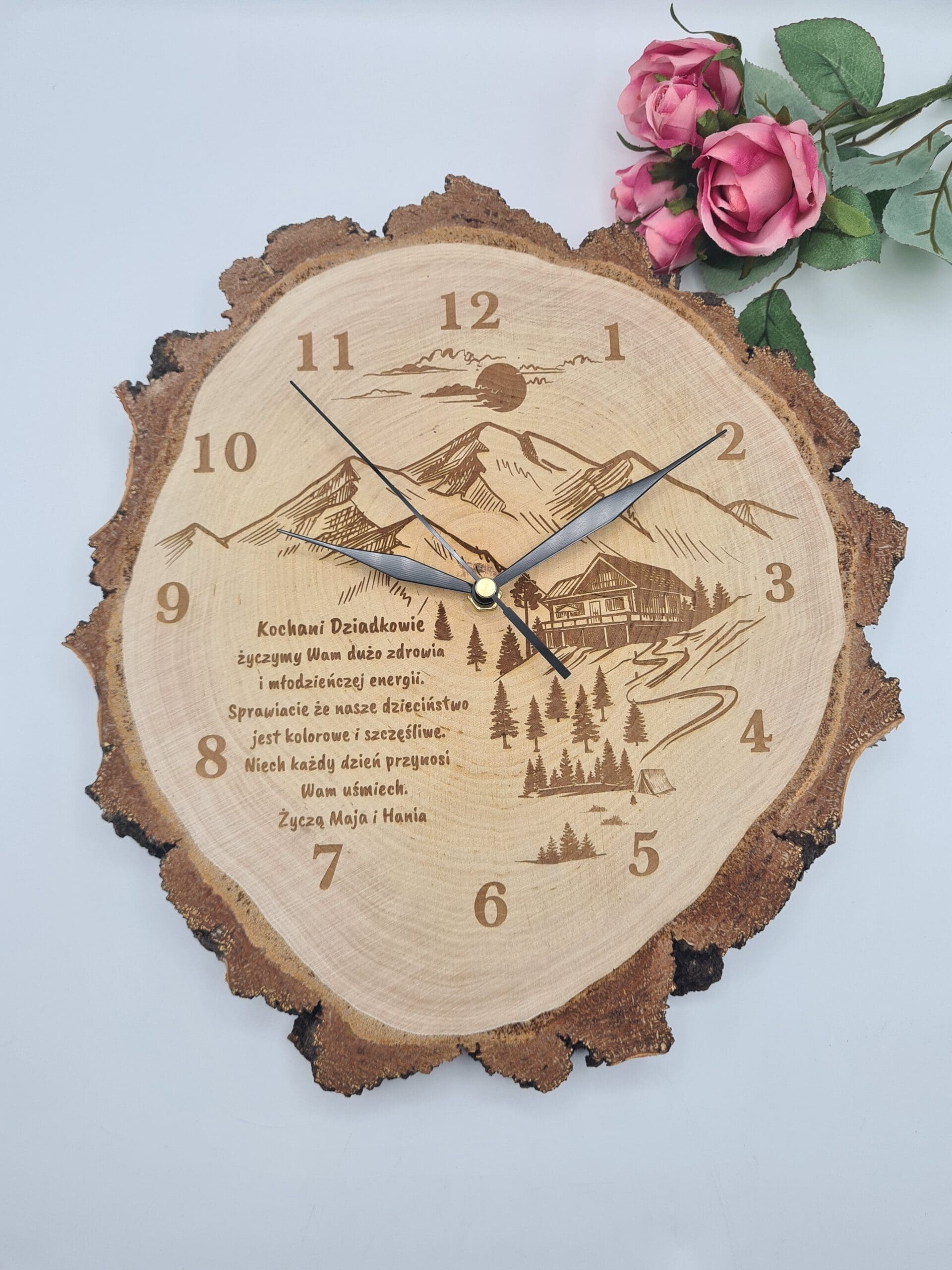 Zegar drewniany z personalizacją – Prezent dla Babci i Dziadka